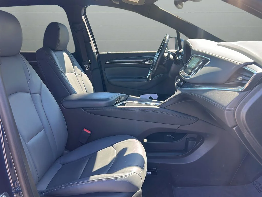 Used 2023 Blue Buick Essence image 14