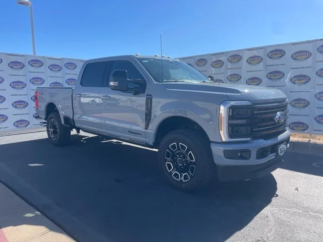 New 2026 Glacier Gray Metallic Tri-Coat Ford Platinum image 3