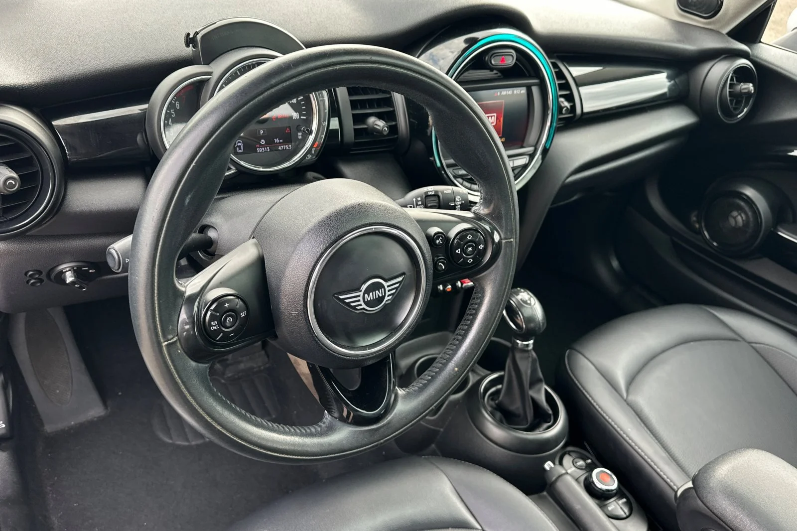 Used 2019 Blue Metallic MINI Classic image 14