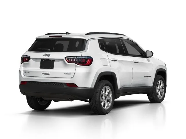 Used 2025 Bright White Clearcoat Jeep Latitude image 4