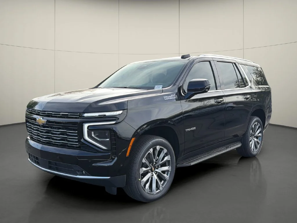 New 2026 Black Chevrolet High Country image 3