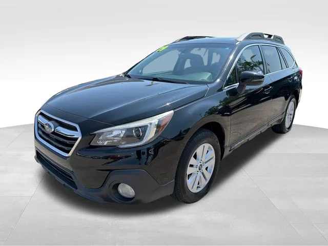 Used 2019 Black Subaru 2.5i Premium image 3