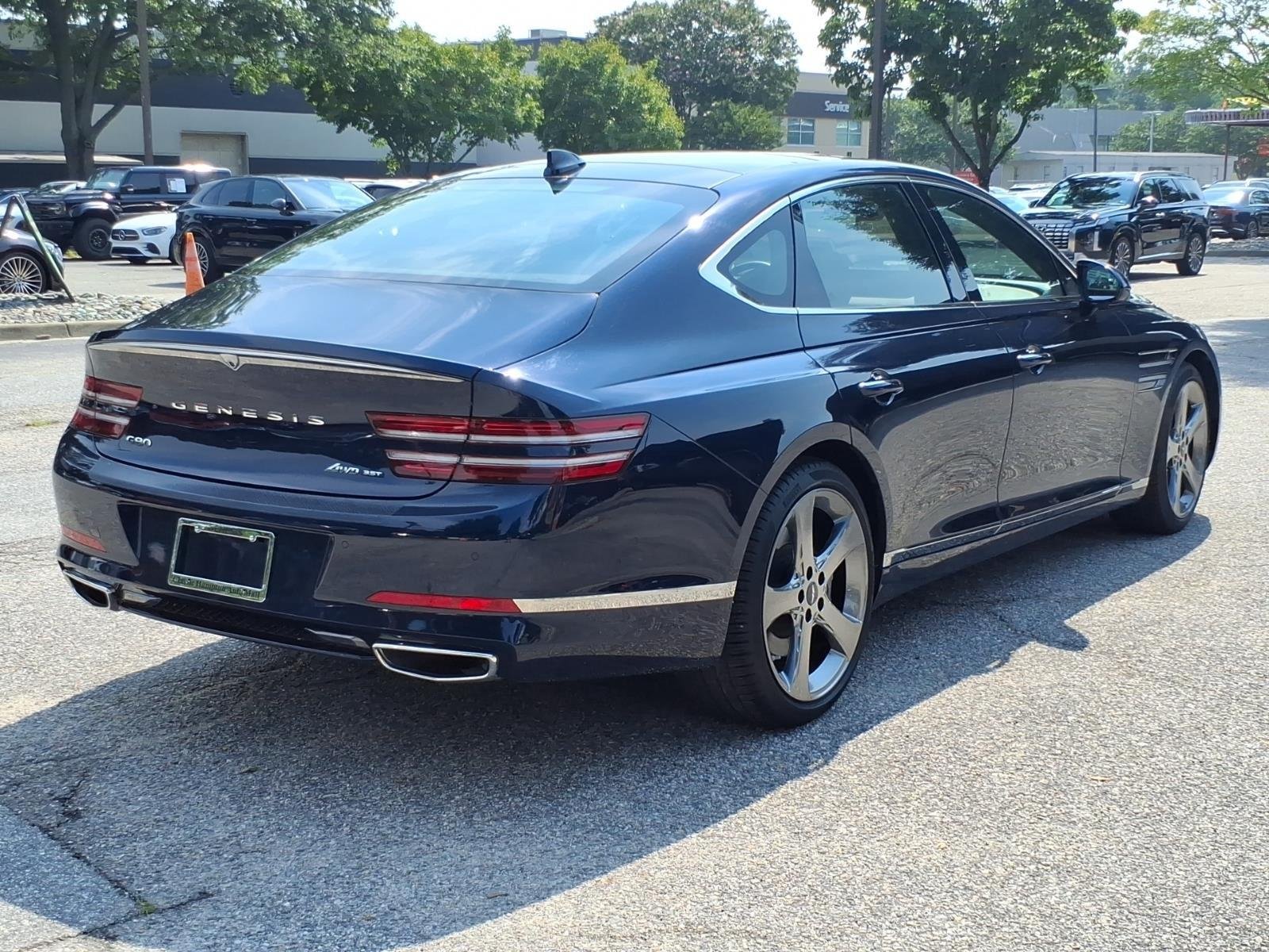 Used 2021 Adriatic Blue Genesis 3.5T image 8
