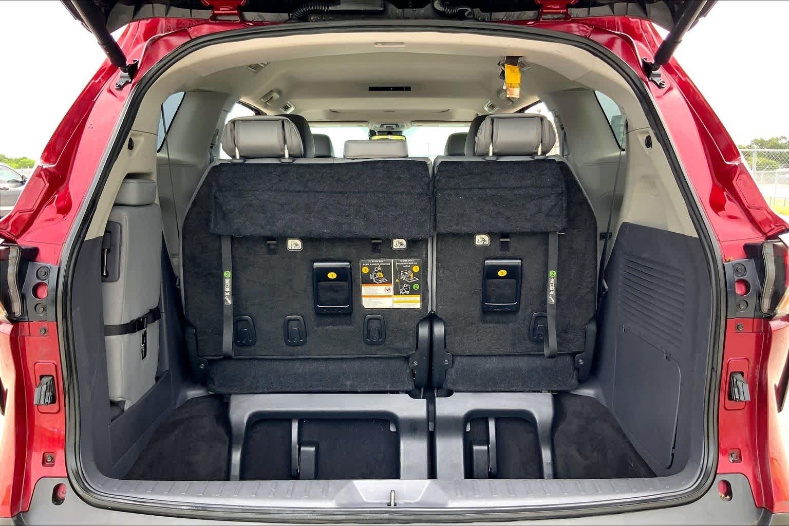 Used 2023 Ruby Flare Pearl Toyota XLE image 33