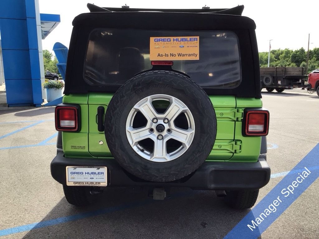 Used 2018 Green Jeep Unlimited Sport S image 9