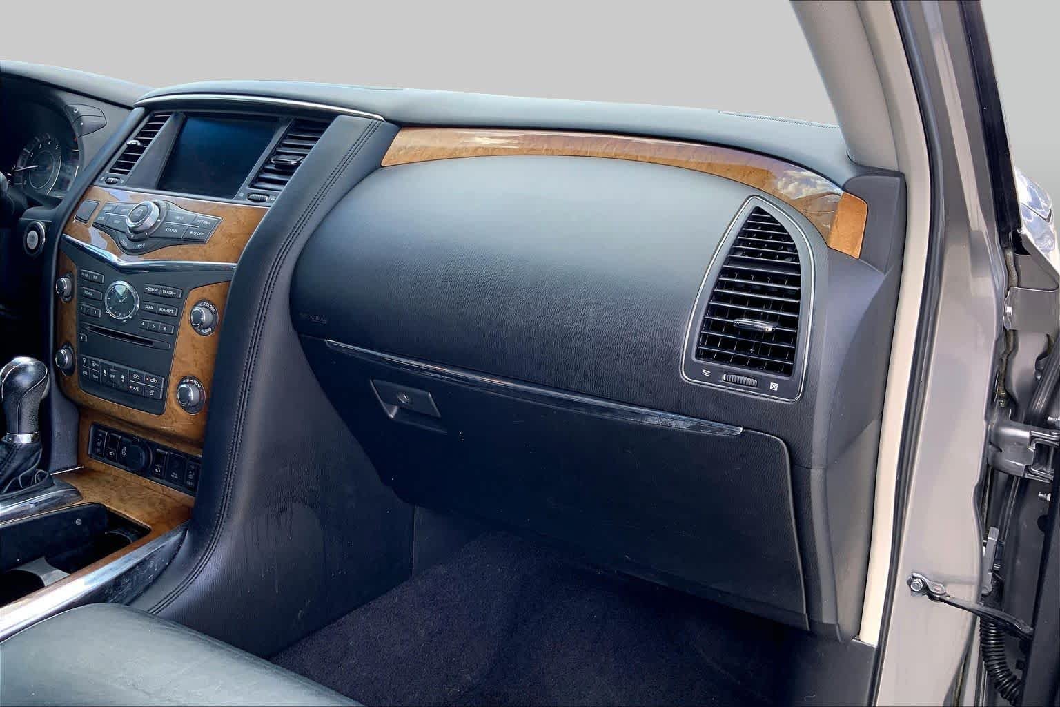 Used 2013 Platinum Graphite INFINITI  image 16