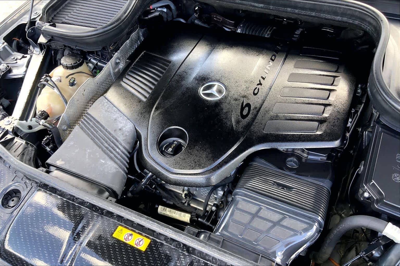 Used 2020 Gray Metallic Mercedes-Benz GLS 450 image 33