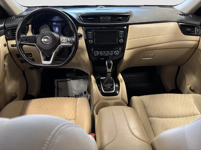 Used 2019 White Nissan SV image 11