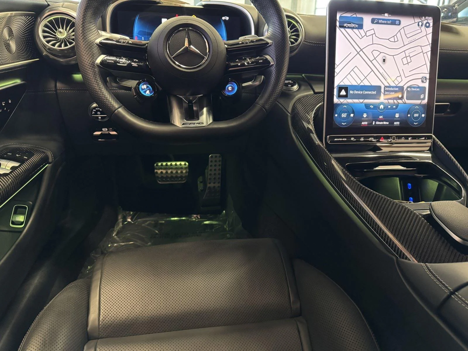 Used 2022  Mercedes-Benz AMG® SL 63 image 17