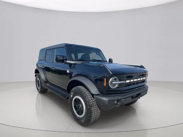 New 2026 Shadow Black Ford Outer Banks® image 25