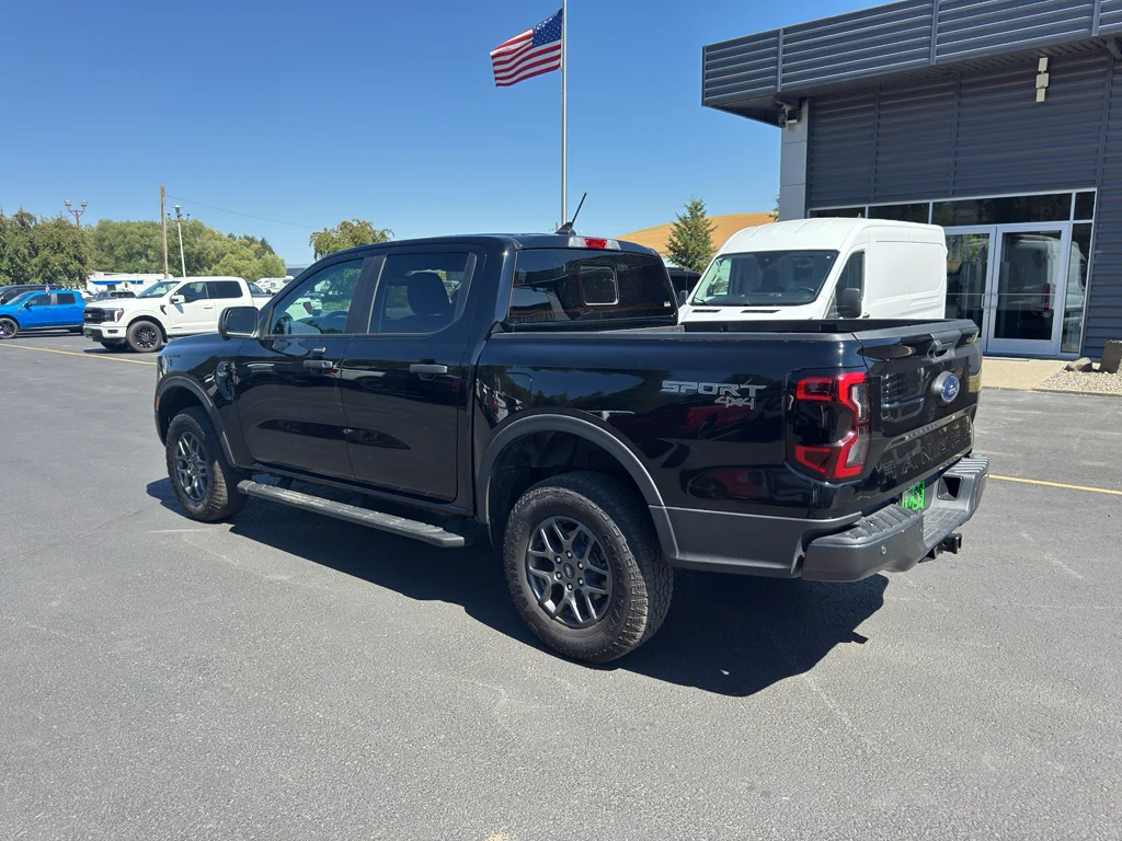 Used 2025 Shadow Black Ford XLT image 4