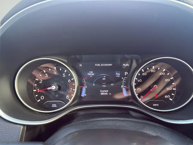 Used 2018 Black Jeep Latitude image 20