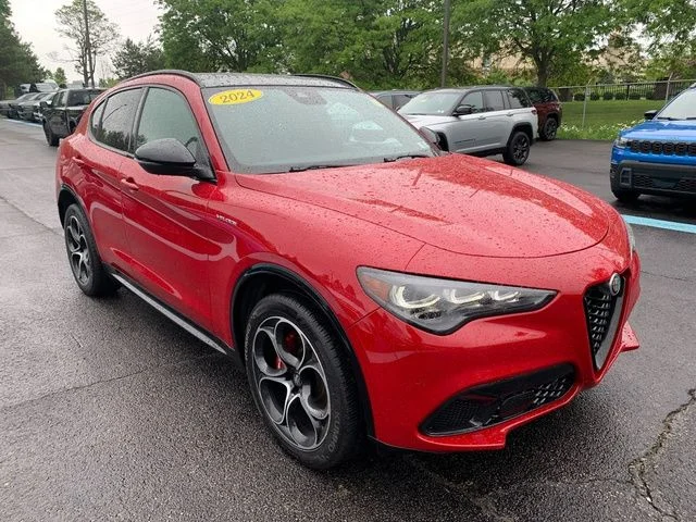 Certified Used 2024 Red Alfa Romeo Veloce image 8