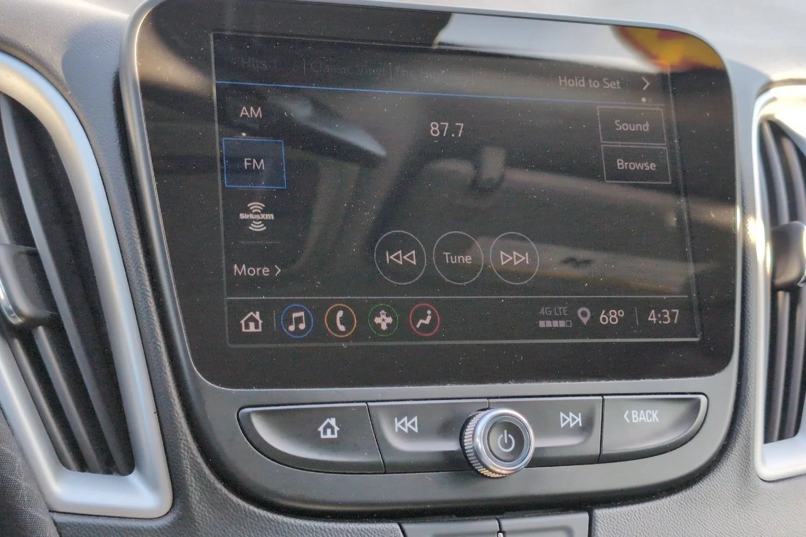 Used 2023 Mineral Gray Metallic Chevrolet LT image 18