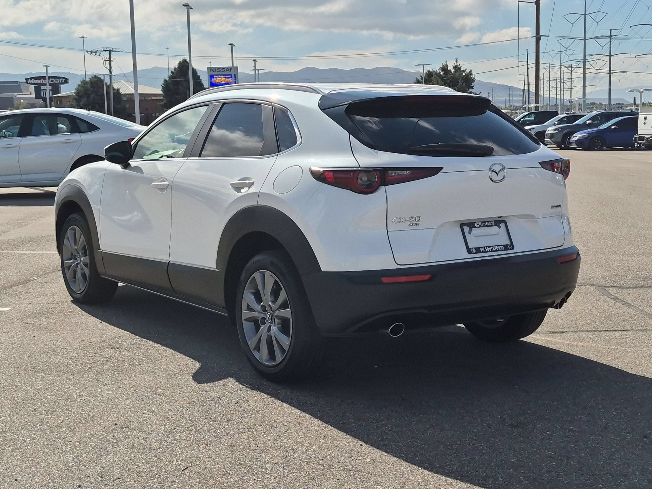 Used 2025 Snowflake White Pearl Mica Mazda 2.5 S Preferred Package image 5