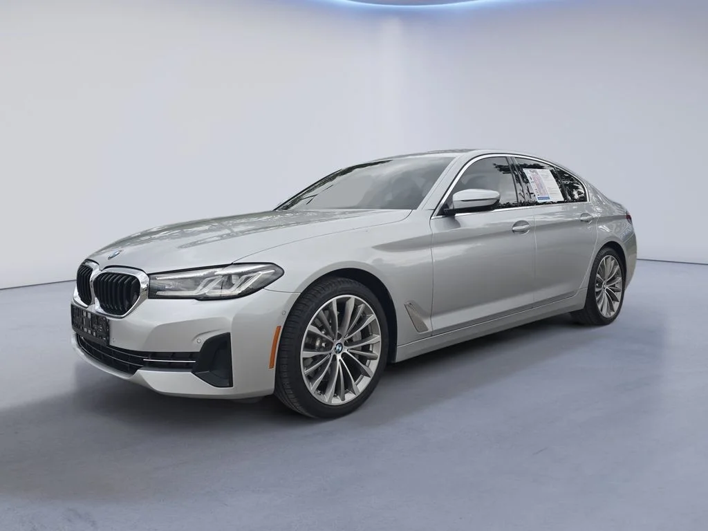2021 BMW 5 Series 530i xDrive Sedan's photo