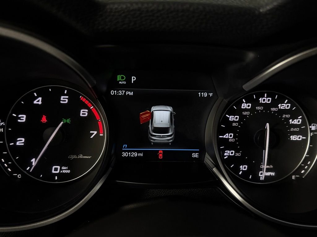 Used 2023 Alfa Rosso Alfa Romeo Ti image 16