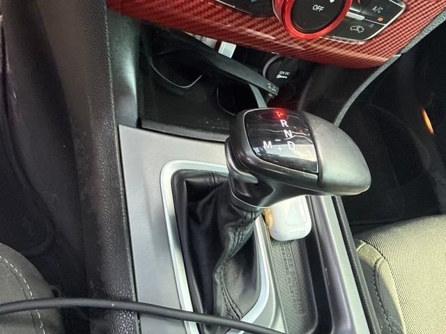 Used 2022 Torred Clearcoat Dodge SXT image 21