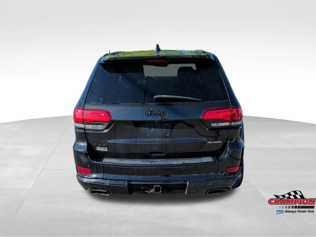 Used 2015 Black Jeep Overland image 13