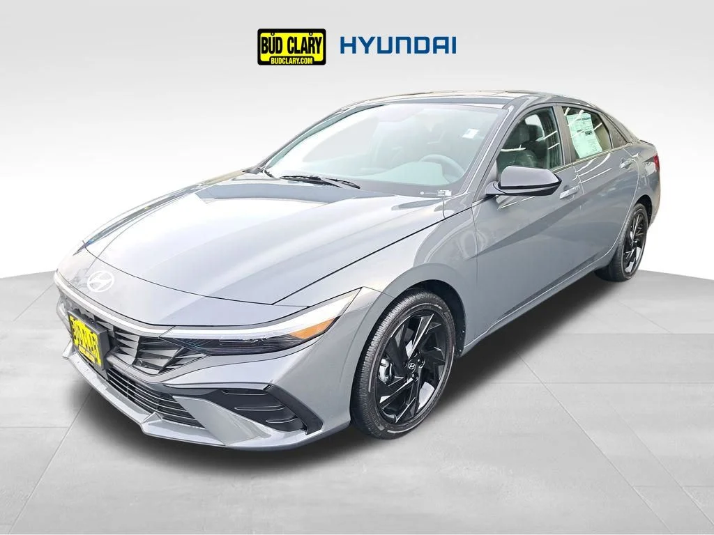 2026 Hyundai Elantra 2.0 SEL Sport Premium's photo