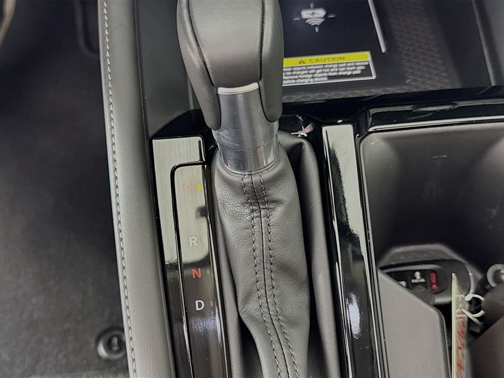 Certified Used 2025 Platinum Honda Touring image 20