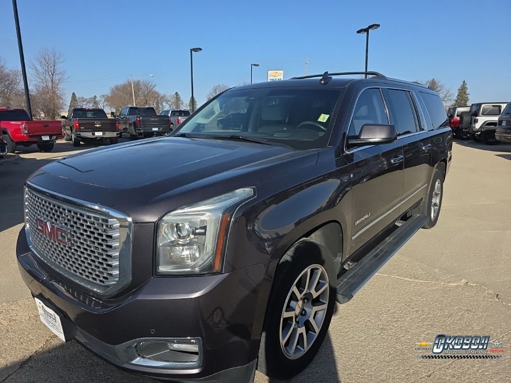 Used 2015 GMC Yukon XL Denali with VIN 1GKS2JKJ2FR633199 for sale in Spirit Lake, IA
