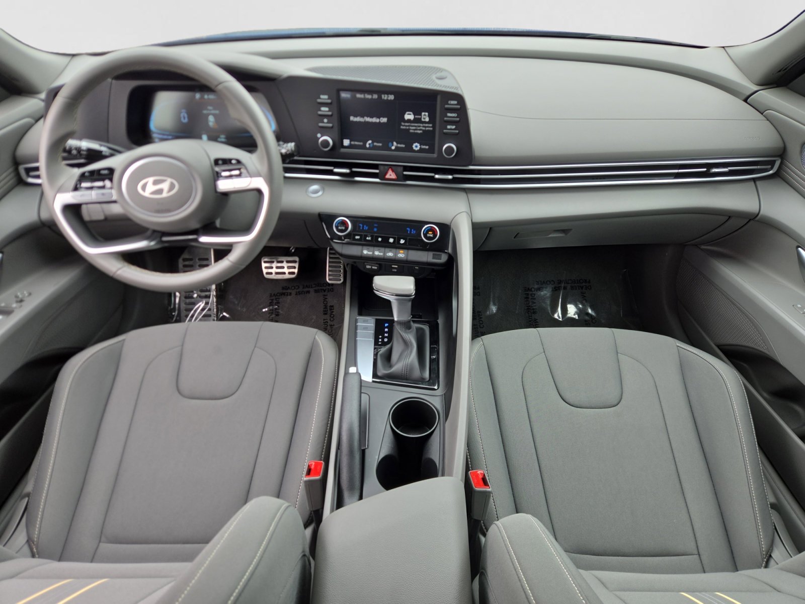 2026 Hyundai Elantra SEL Sport - Photo 10