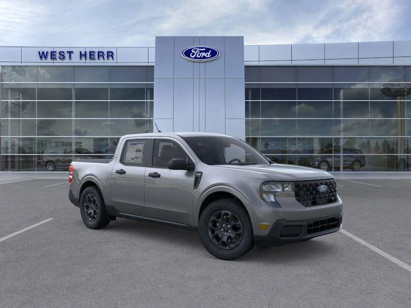 New 2025 Carbonized Gray Metallic Ford XLT image 7