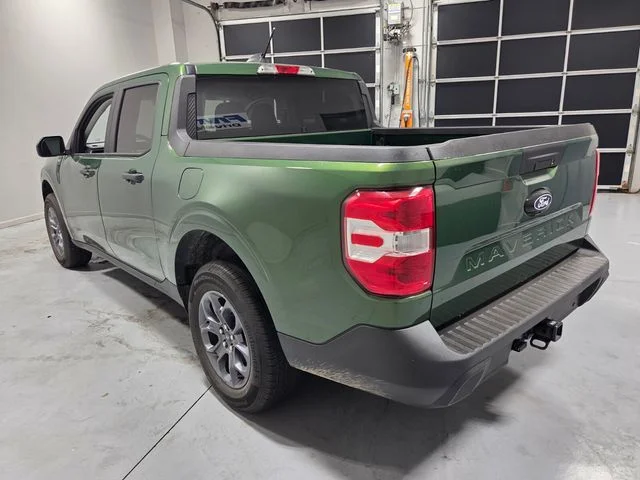 Used 2025 Green Ford XLT image 8