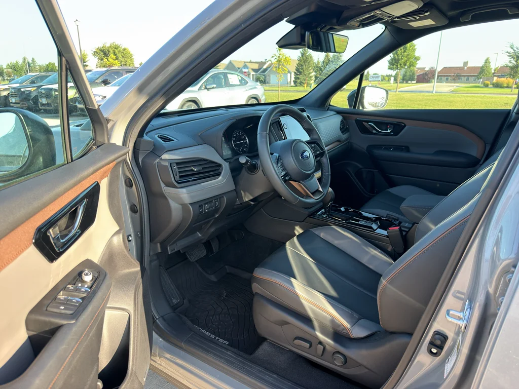 Used 2026 RIVER ROCK PEARL Subaru Sport image 11