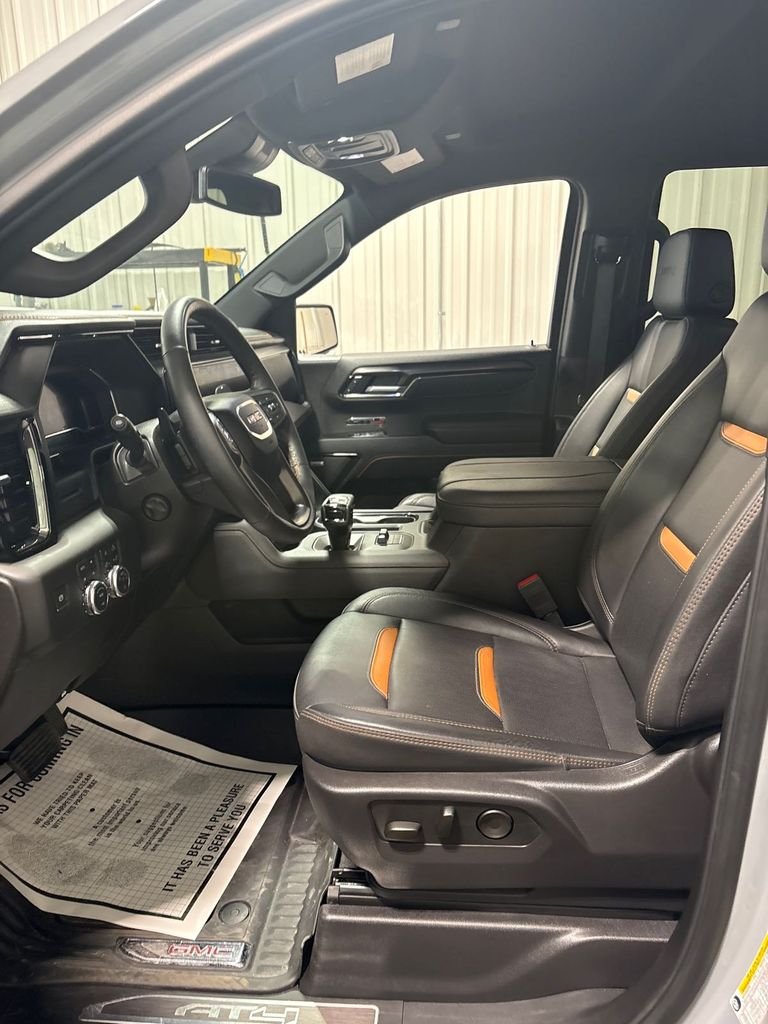 Used 2025 Gray GMC AT4 image 6
