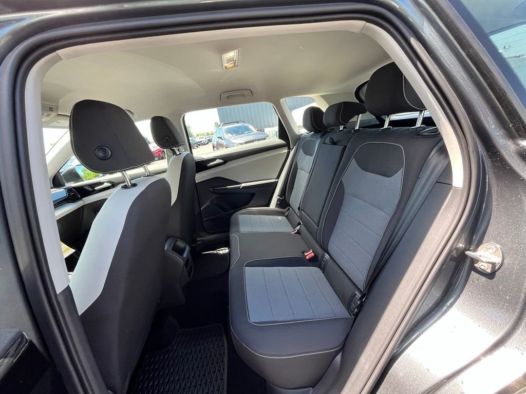 Used 2025 Gray Volkswagen 1.5T S image 26