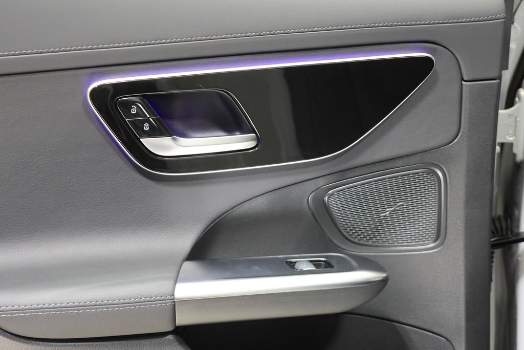 Used 2026 MANUFAKTUR Alpine Grey Mercedes-Benz C 300 image 40