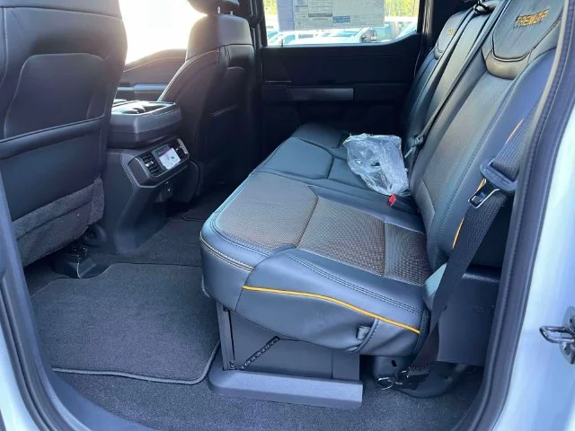 New 2026 Oxford White Ford Tremor® image 17