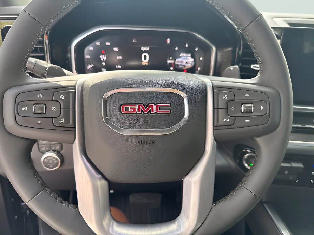 2026 GMC Sierra 1500 SLT - Photo 11