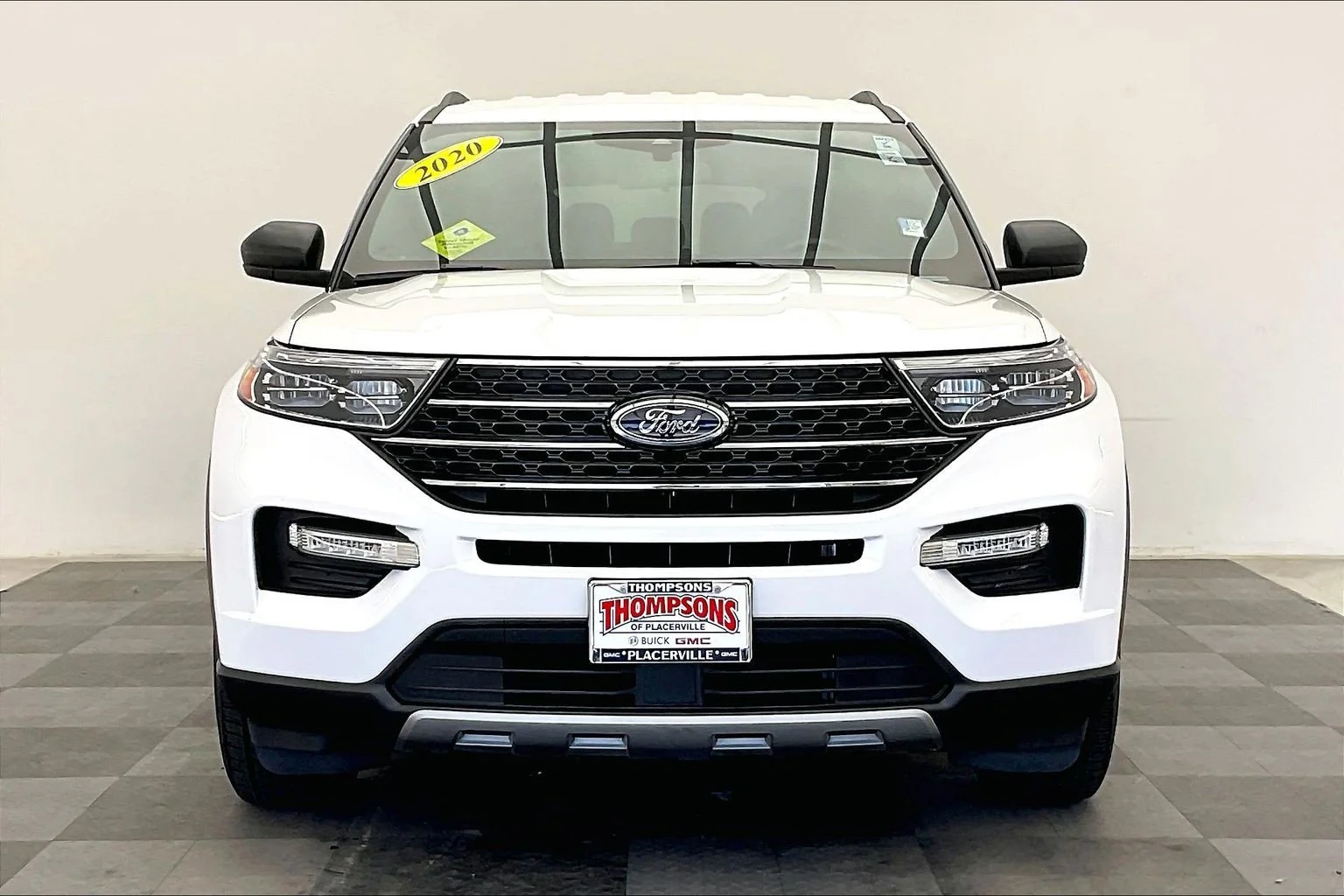 Vehicle Image 2