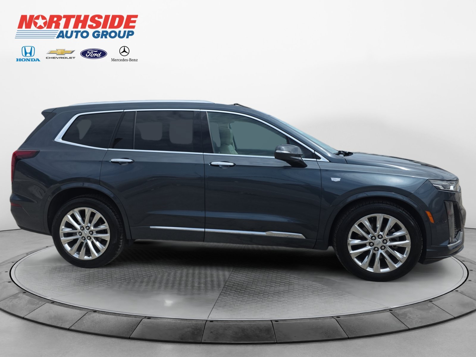 Used 2020 Shadow Metallic Cadillac FWD Premium Luxury image 8