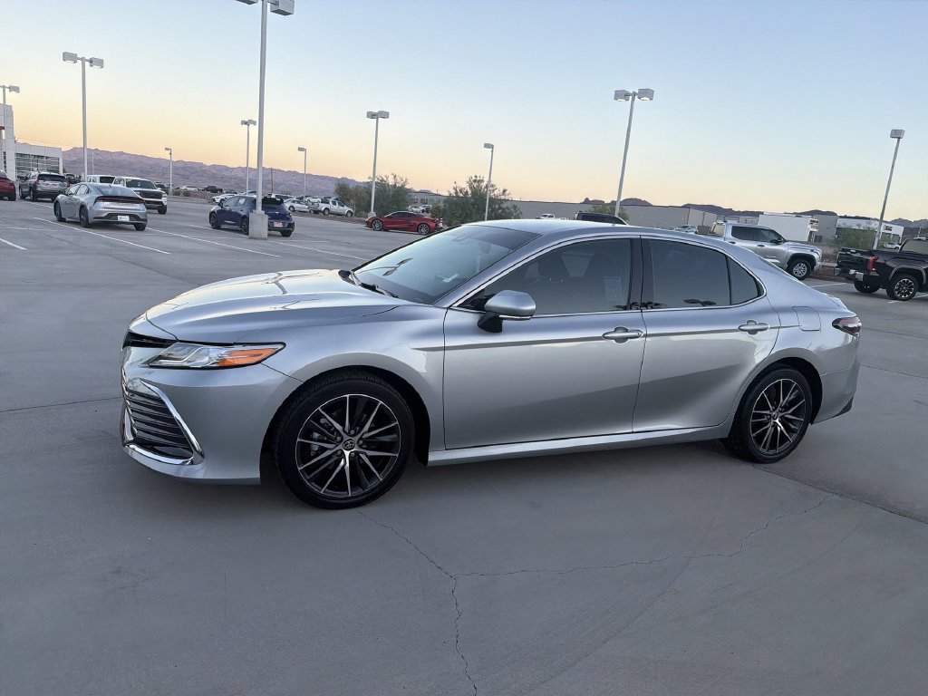 2024 Toyota Camry XLE - Photo 8