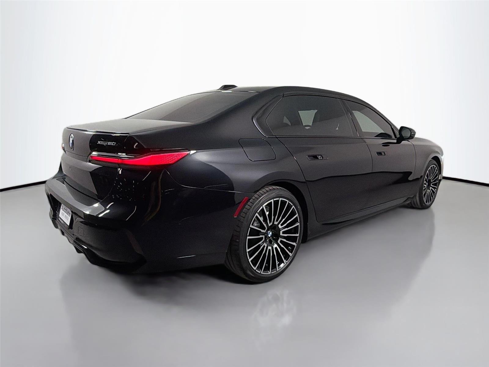 New 2026 Black Sapphire Metallic BMW xDrive60 image 9
