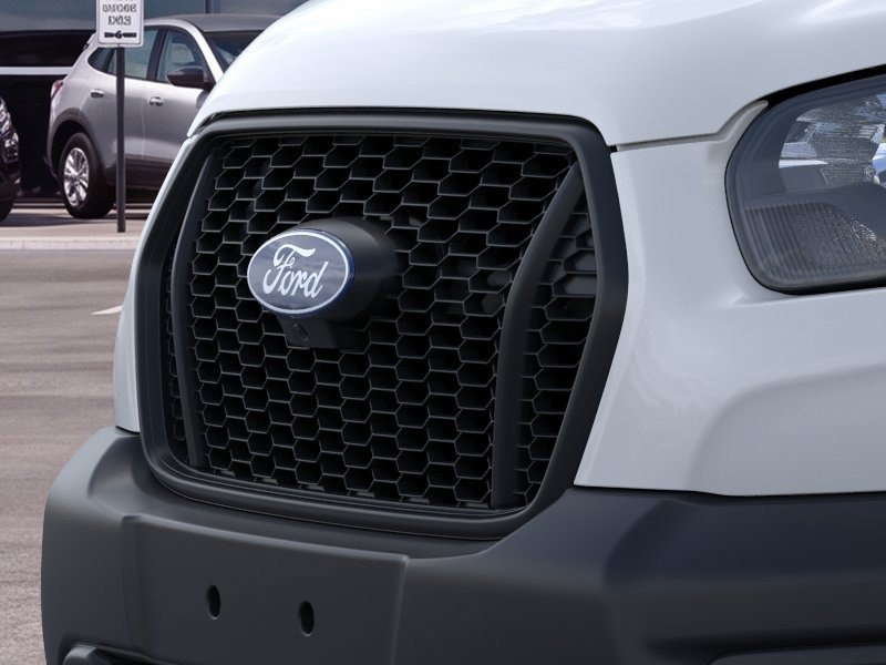 New 2026 Oxford White Ford Base image 18