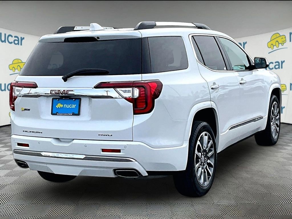 Used 2023 White Frost Tricoat GMC Denali image 6