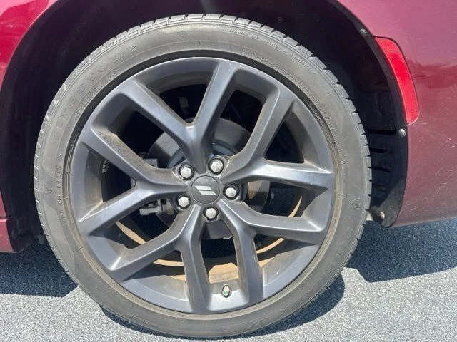 Used 2023 Red Dodge SXT image 10