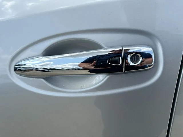 Used 2019 Silver Nissan SV image 48