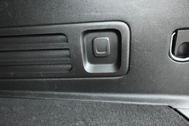 Used 2023 White Chevrolet LS image 10
