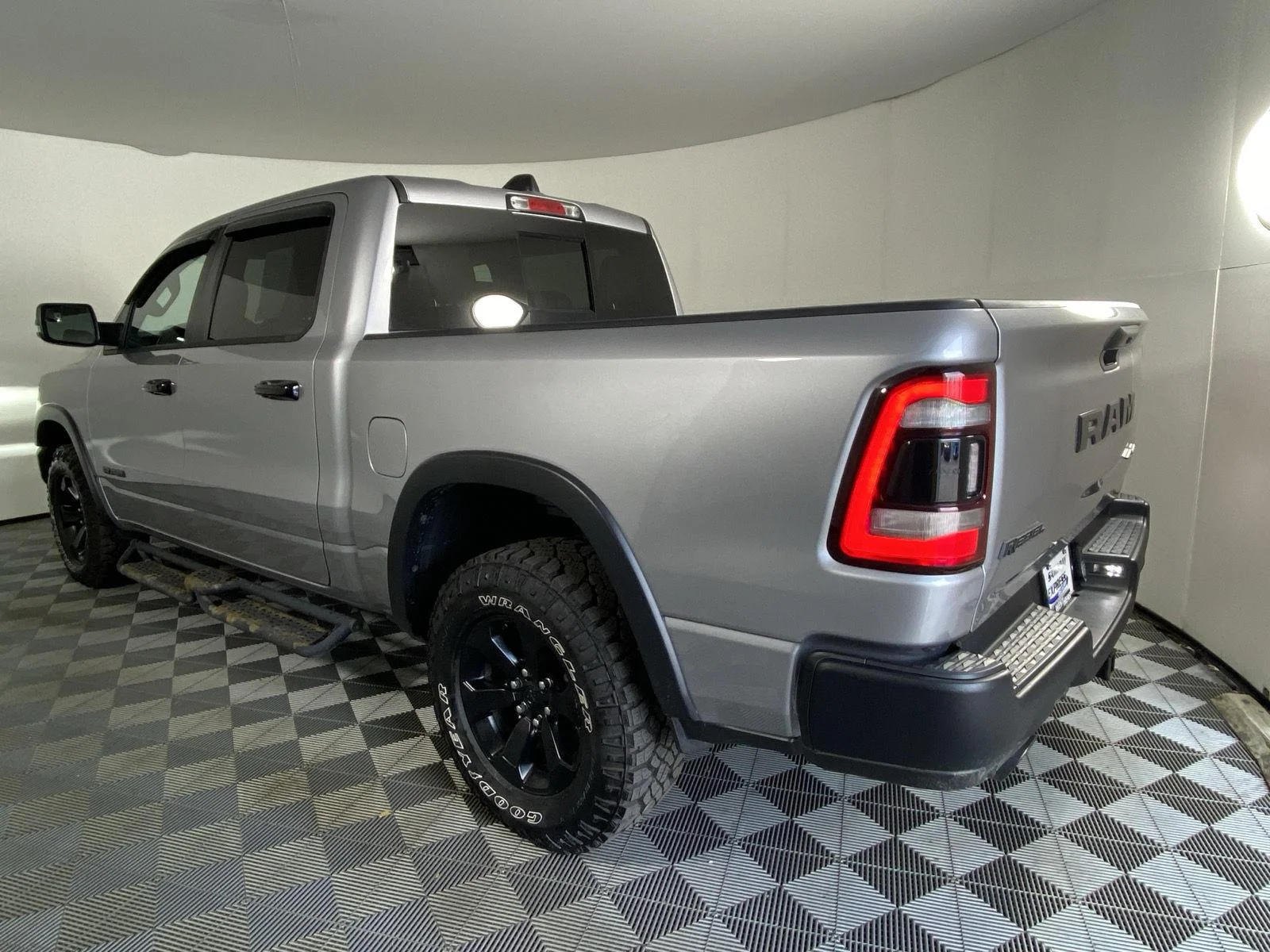 Used 2024 Billet Silver Metallic Clearcoat Ram Rebel image 16