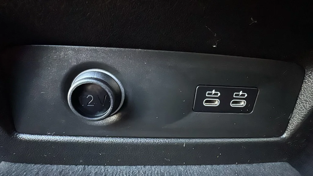 Used 2026 Blue BMW xDrive40i image 17