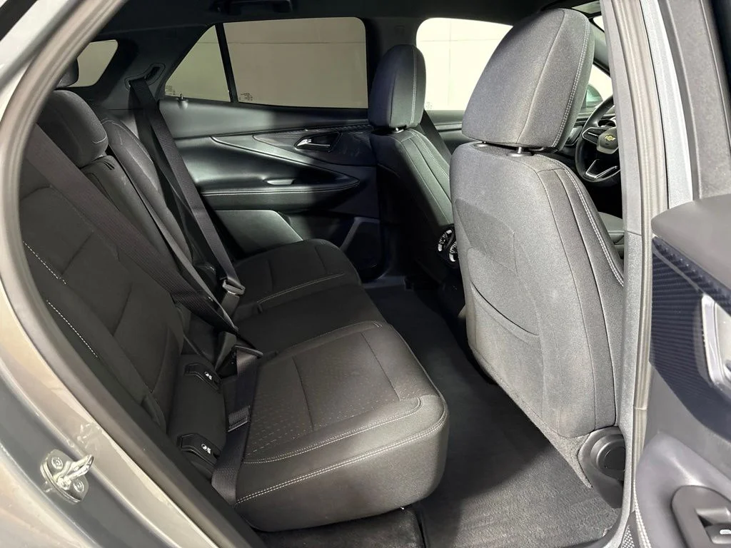 Used 2025 Gray Chevrolet LT image 25