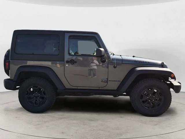 Used 2014 Gray Jeep Sport image 4