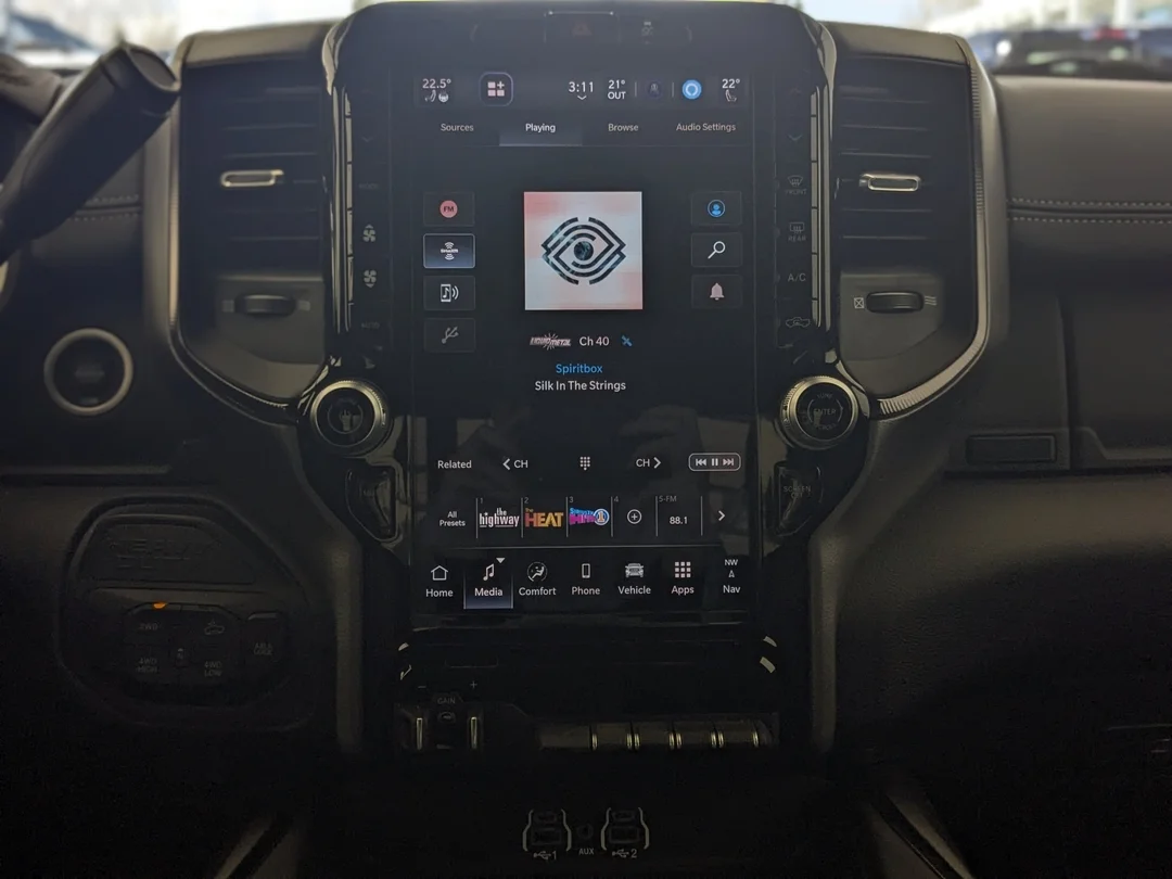 New 2026 Grey RAM Rebel - - 4x4 - Rebel Level 1 Equip Grp - 5th Wheel/Gooseneck Prep & More! image 20