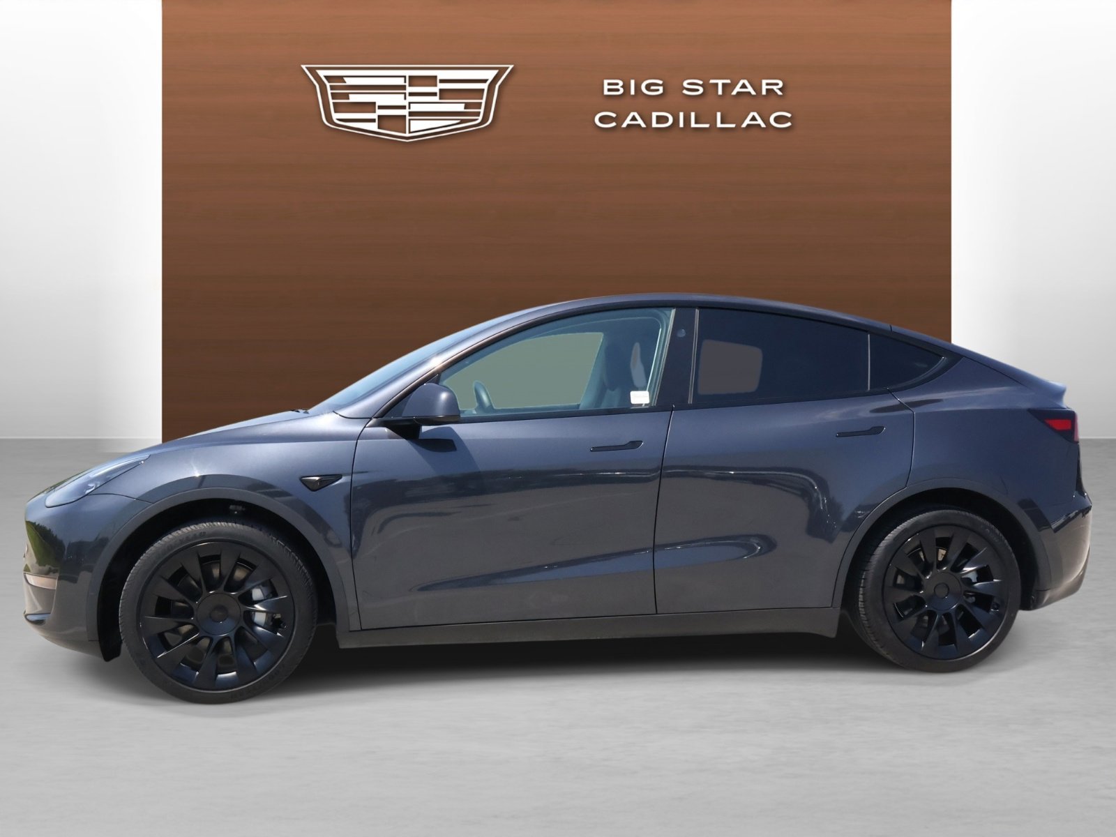 Certified 2024 Tesla Model Y Long Range with VIN 7SAYGAEE7RF981616 for sale in Friendswood, TX